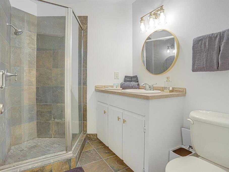 Ski-Mount Hood Charm-Welches,Golf And Ski Resort Condo,W&D, Wifi,Near Woods,Hiking,Fishing Mount Hood Village المظهر الخارجي الصورة