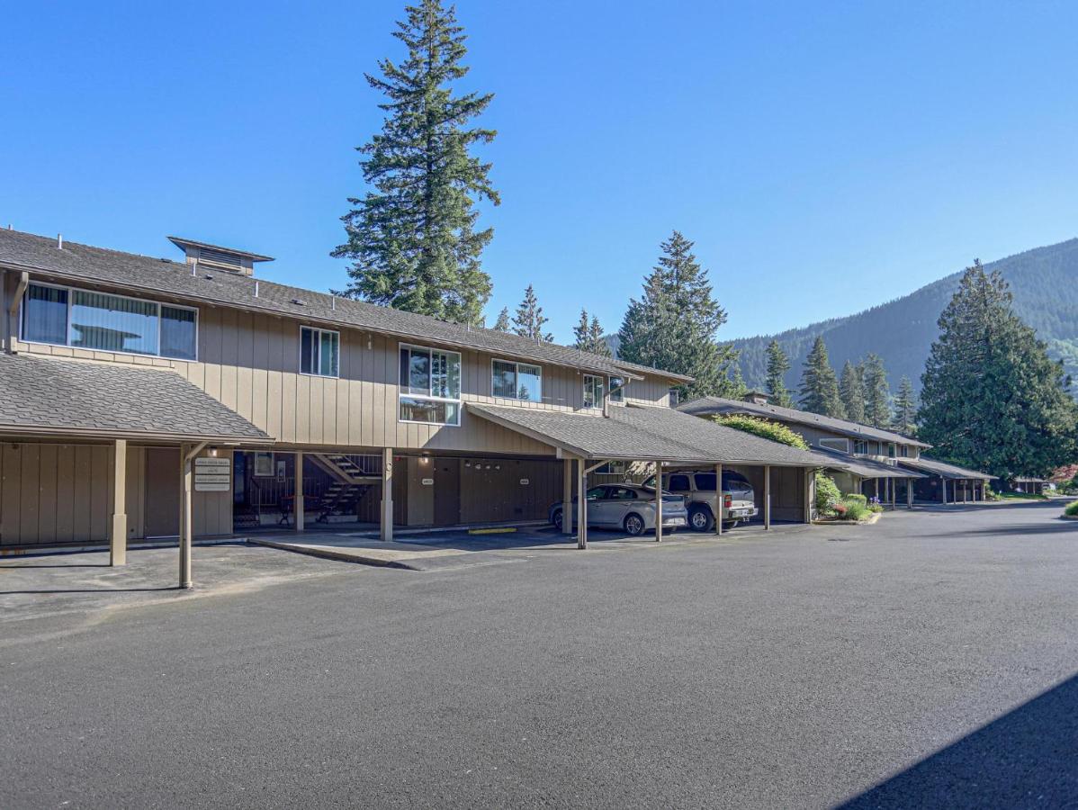 Ski-Mount Hood Charm-Welches,Golf And Ski Resort Condo,W&D, Wifi,Near Woods,Hiking,Fishing Mount Hood Village المظهر الخارجي الصورة